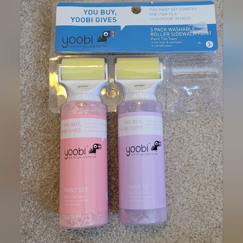New Pink & purpke Yoobi Washable Chalk Roller Sidewalk PaintMake an impression.